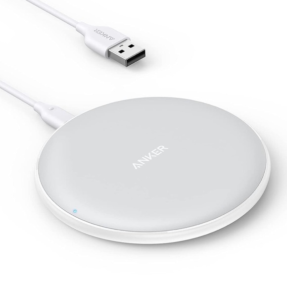 Anker PowerWave 7.5 Pad Wireless Charger - Picture 1 of 9